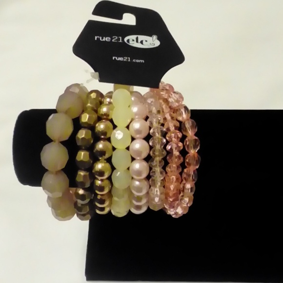 NWT Rue21 Etc! Stretch Bracelets Set of 8 - Picture 2 of 2